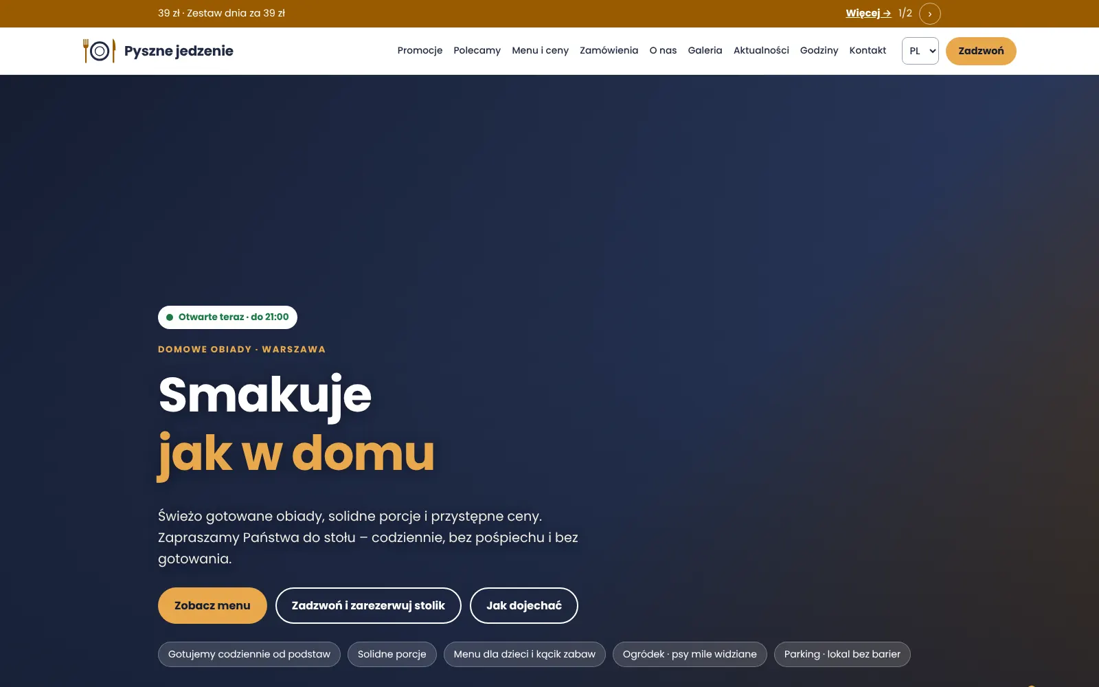 Strona główna Pyszne jedzenie na komputerze: jasny nagłówek z logo i menu, pełnoekranowy pierwszy ekran z hasłem „Smakuje jak w domu”, statusem „Otwarte teraz” i trzema przyciskami.